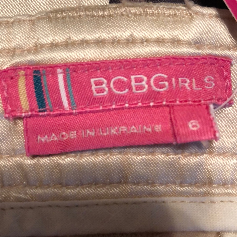 Size 6 BCBGirls new with tags pants. - Picture 3 of 5